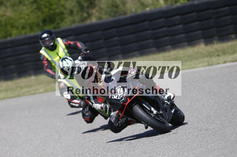 /15 22.05.2026  Plüss Moto Sport  Discover the Bike ADR /Gruppe rot - Race 3/32